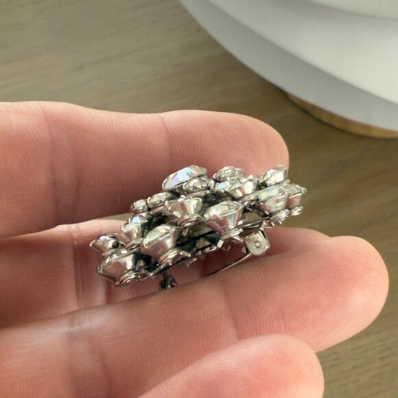 Vintage Rhinestone Clear Dome Tiered Brooch Pin Silver-Tone Round Crystal - Picture 11 of 11